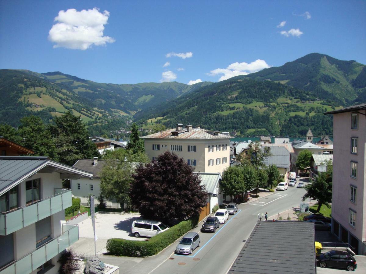 Schlafgut Kuessler - 70M Vom City Express Zell am See Eksteriør billede